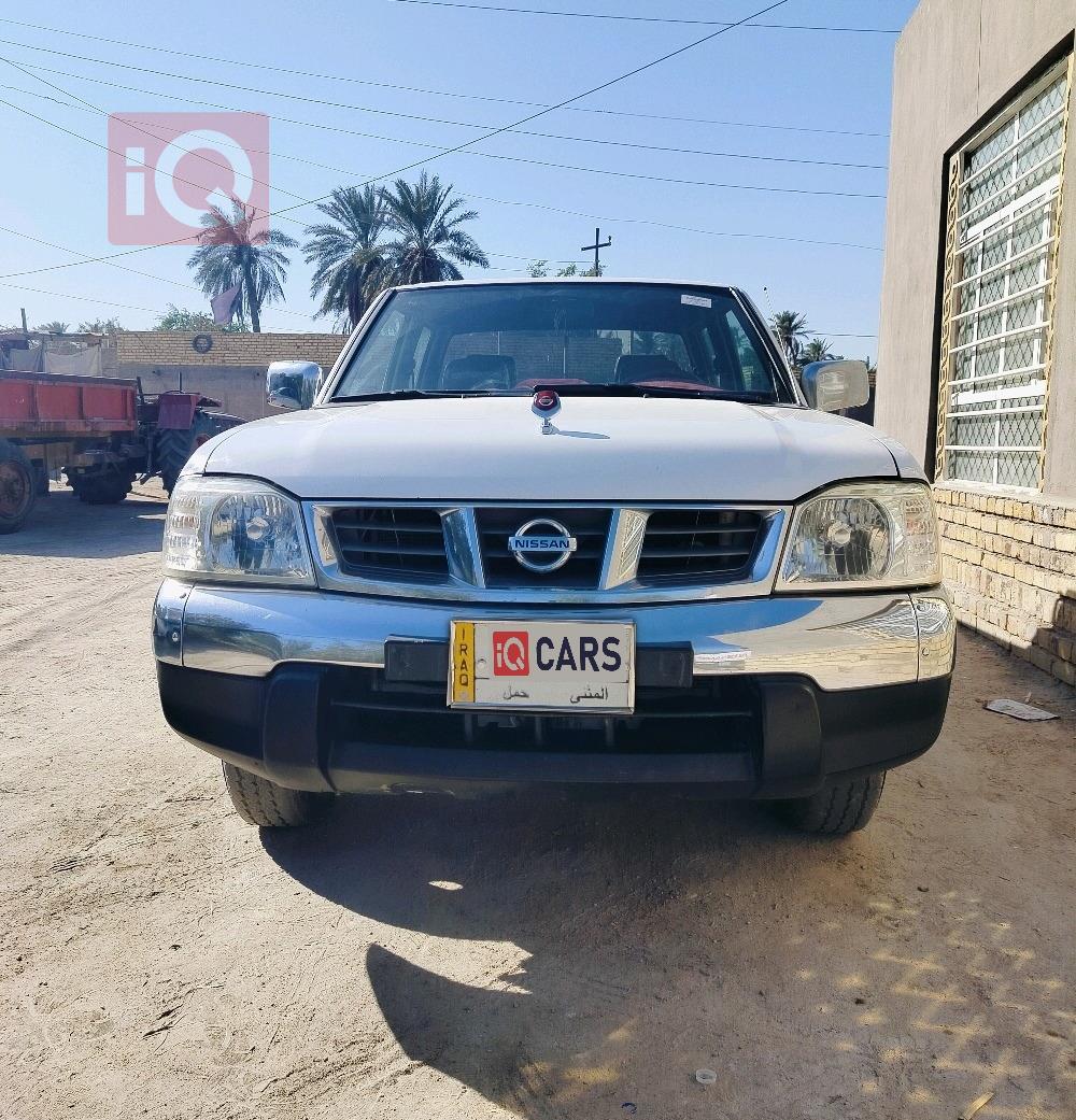 نيسان بيك اب